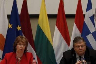 Tình hình Ukraine mới nhất: EU đe dọa đặt thêm lệnh trừng phạt với Nga